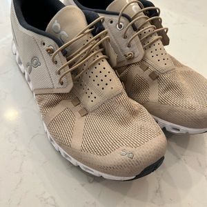 Men’s on cloud running shoes